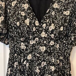 Dizzy Lizzy floral dress size Medium